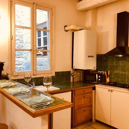 Le Moka Charmant Appartement Au Coeur De Ville Nîmes Exterior foto